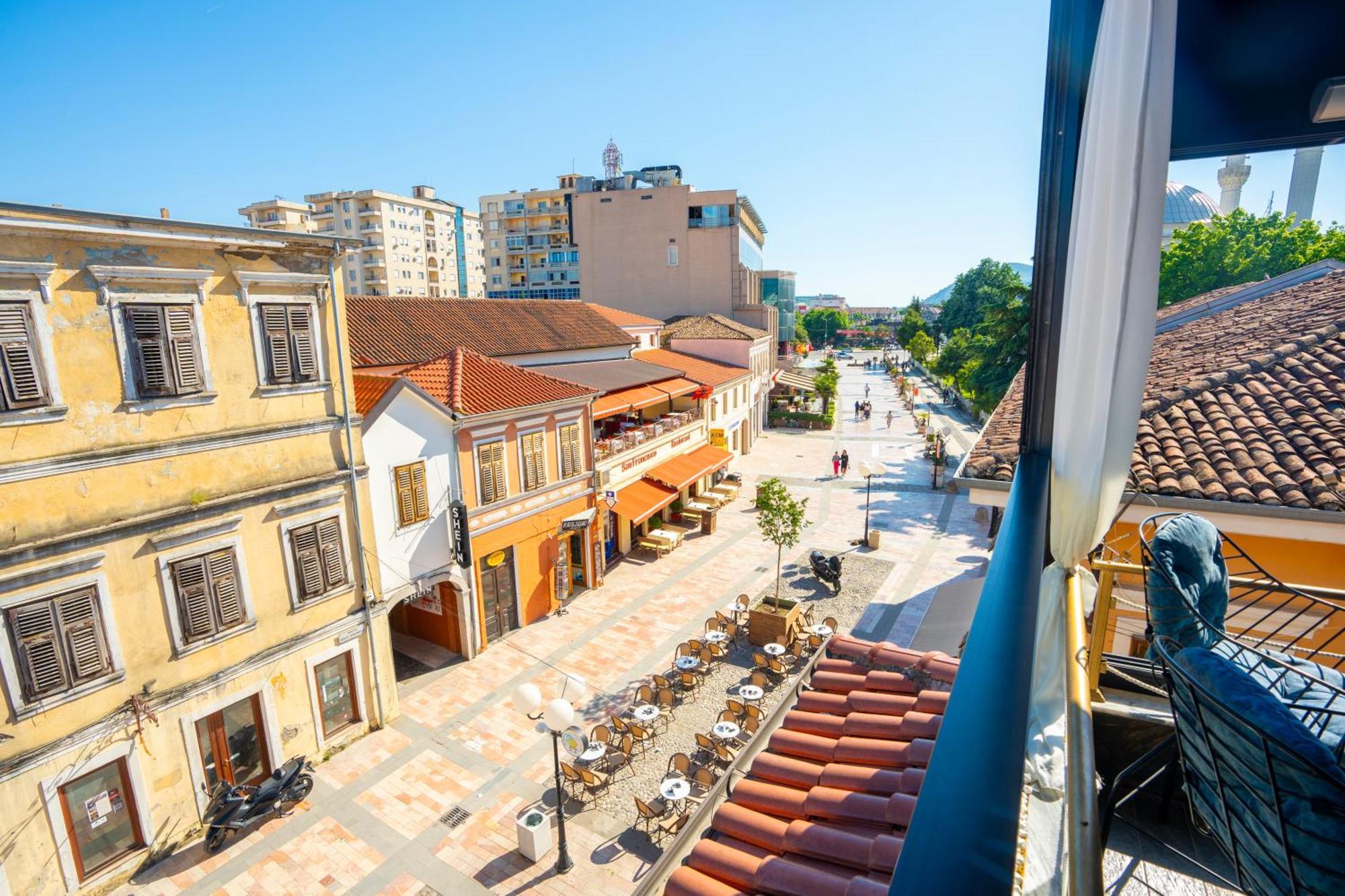 Terrace Hostel & Lounge Bar Shkodër Exteriér fotografie